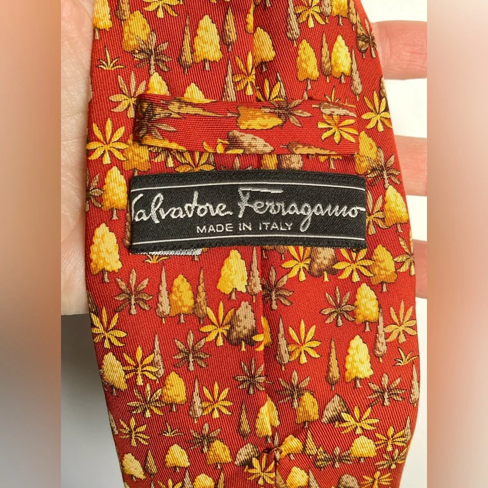 Salvatore Ferragamo 100% Silk Tie Made in Italy Autumn Fall Tuscan Trees